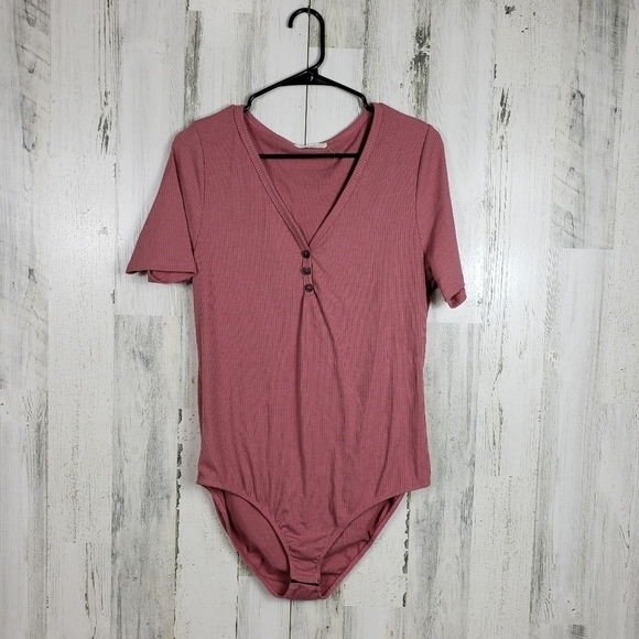 3/$15 A gain dark blush pink bodysuit plus size 3XL - Picture 9 of 9